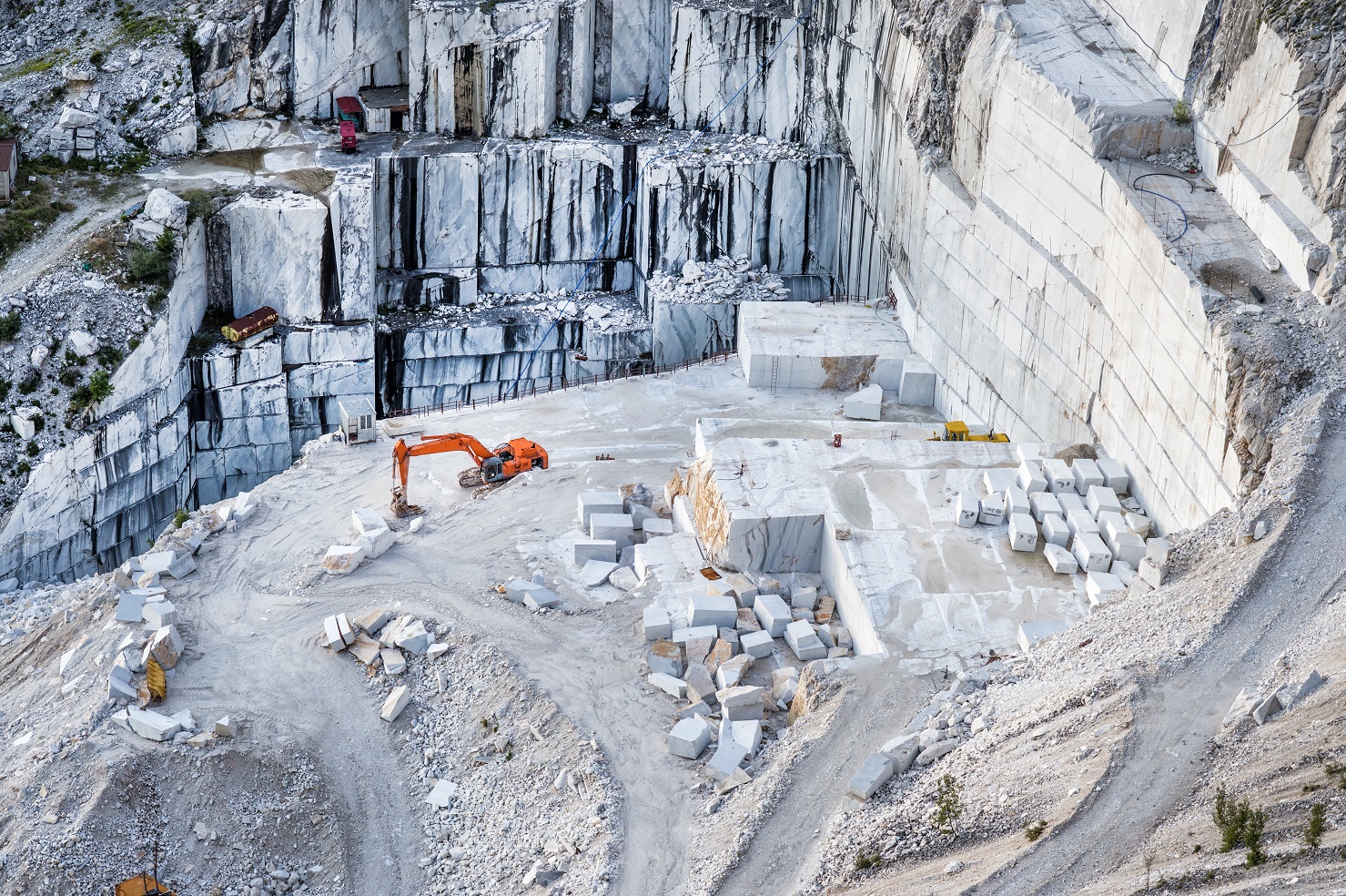 Villa Gilda - marble quarry in Carrara. 